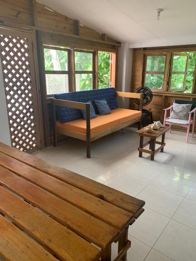 Hostal Casaluna San Andres Екстер'єр фото
