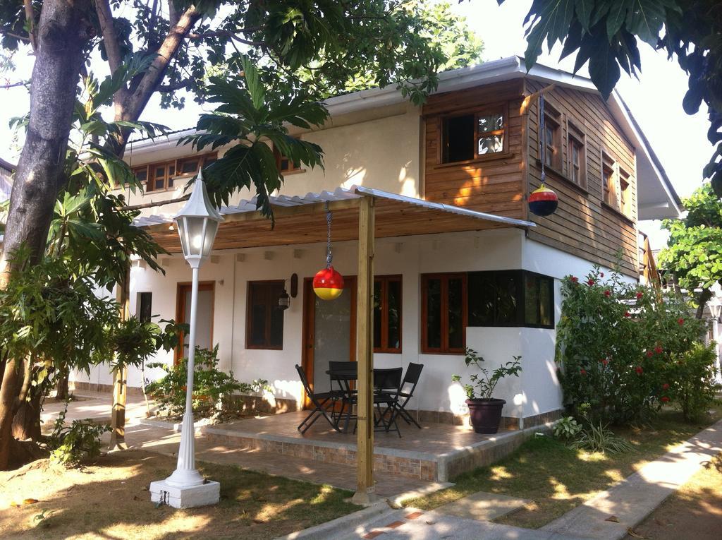 Hostal Casaluna San Andres Екстер'єр фото