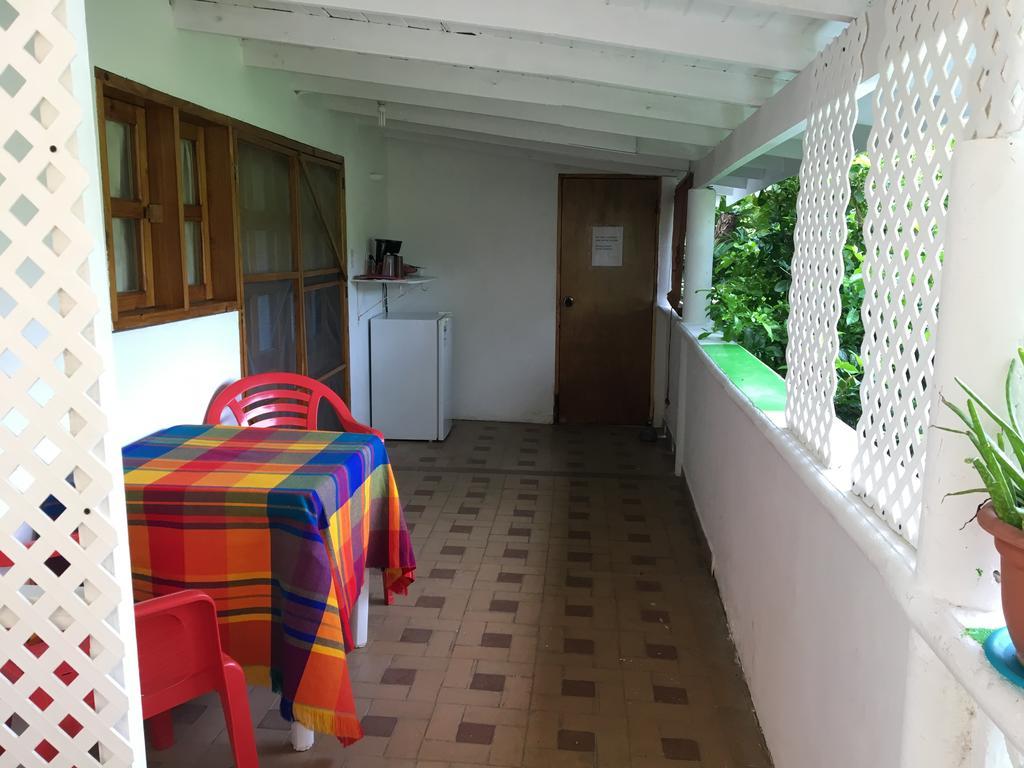 Hostal Casaluna San Andres Екстер'єр фото